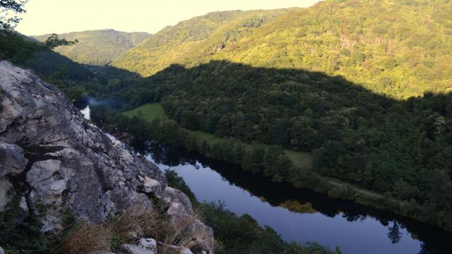 Point De Vue Sur La Dordogne.jpg