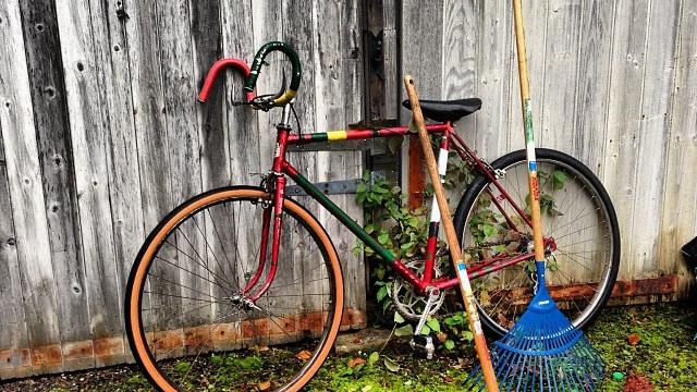 Vide Grenier Brocante Dordogne.jpg