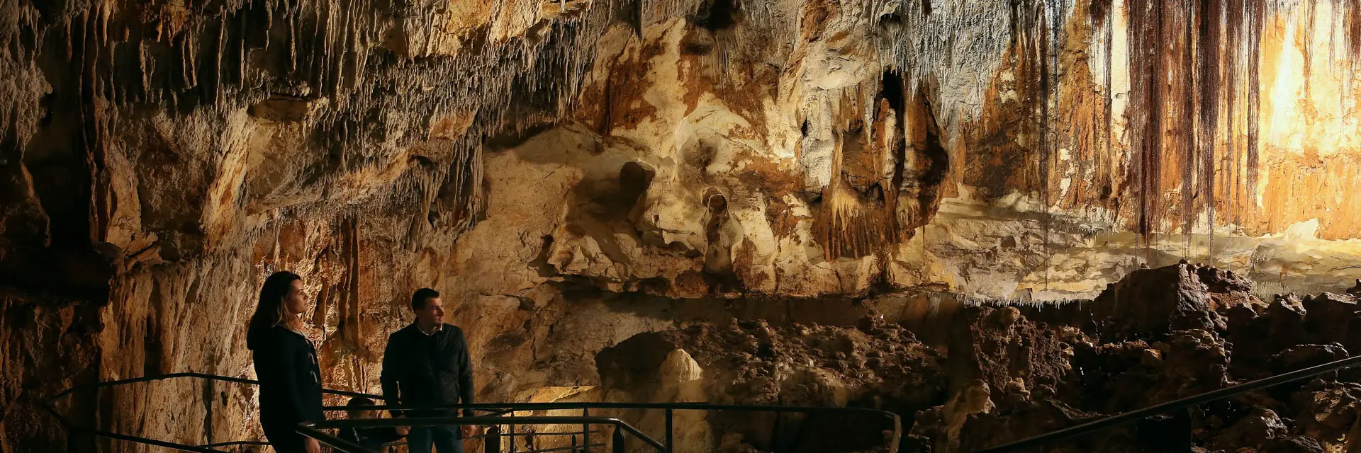 Visite Grotte Carbonnieres 1 0.jpg