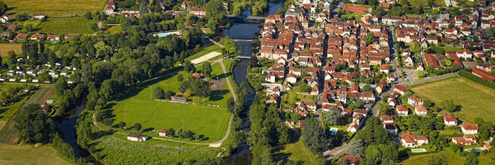 Bretenoux sur les rives de la Cère