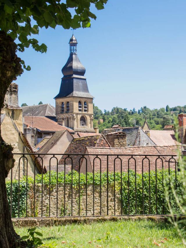 Visites Guidees Sarlat Header Elise Viguier 3.jpg
