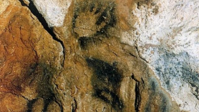 Grotte Des Merveilles Rocamadour Cheval 2.jpg