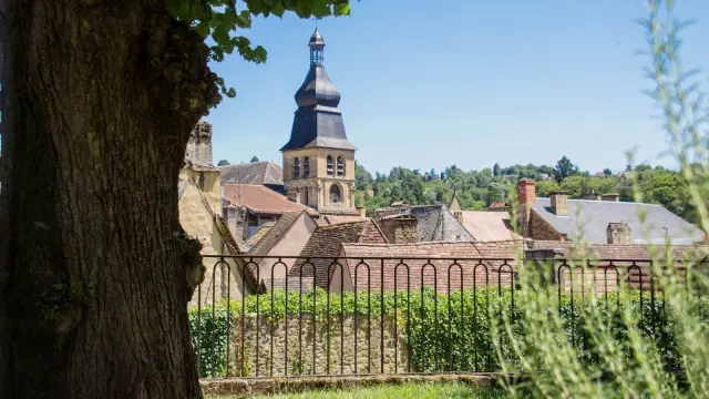 Visites Guidees Sarlat Header Elise Viguier 3.jpg