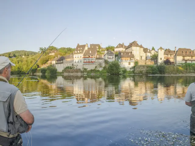 Pêche sur les quais d'Argentat