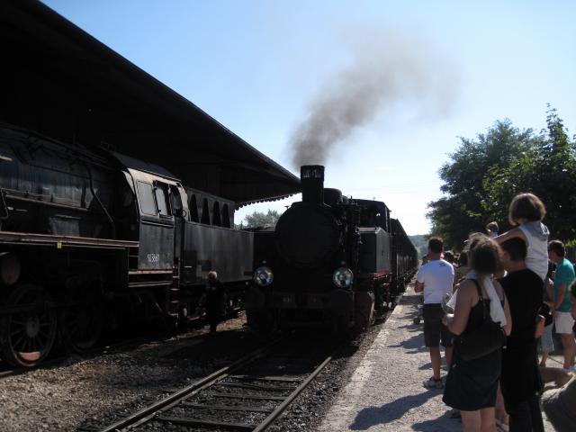 Train 2 1.jpg