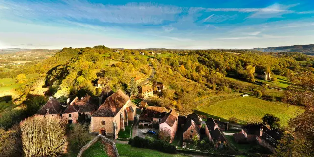 Vallee De La Dordogne En Automne 0.jpg
