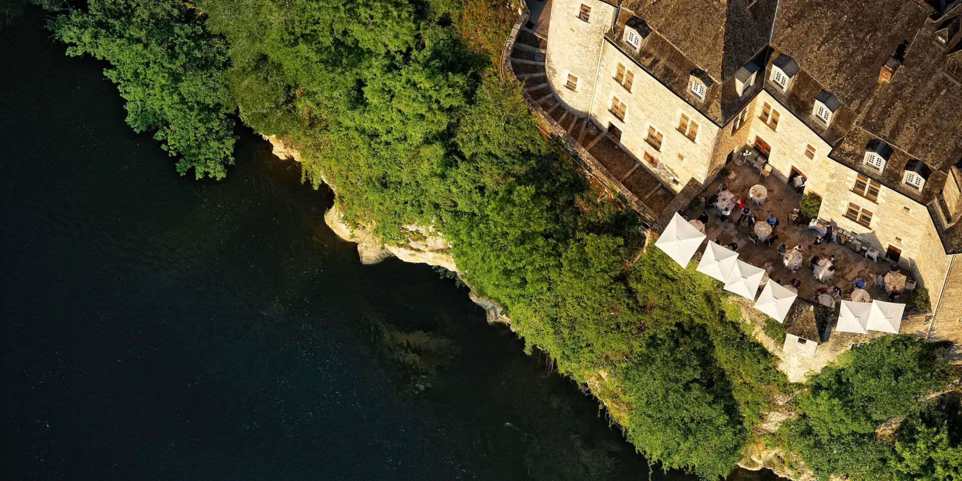 Chateau De La Treyne A Lacave En Vallee De La Dordogne.jpg