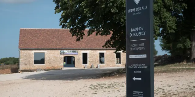 Ferme Des Alix Vue Exterieure.jpg