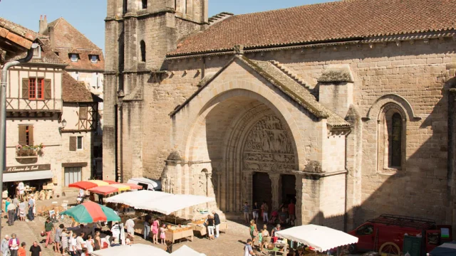 Eglise Saint-Pierre Beaulieu-sur-Dordogne