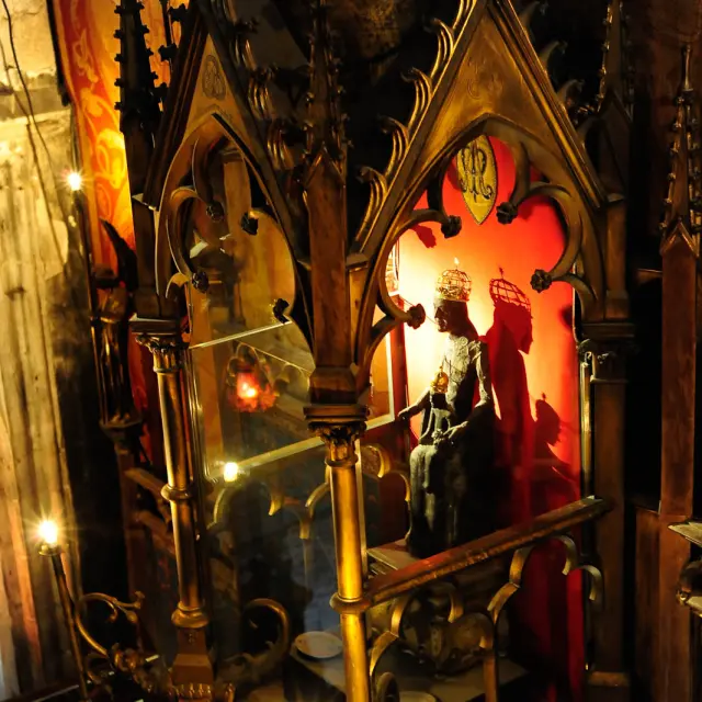 Visite Guidee Rocamadour La Vierge Noire .jpg