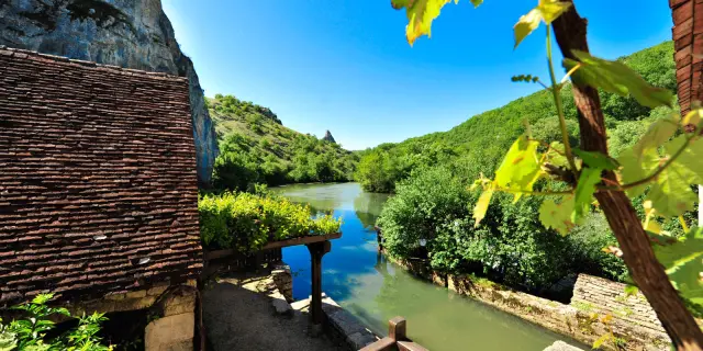 Visite Moulin De Cougnaguet Batisse C. Ory.jpg