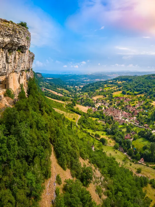 Autoire©vent Dautant Vallee De La Dordogne