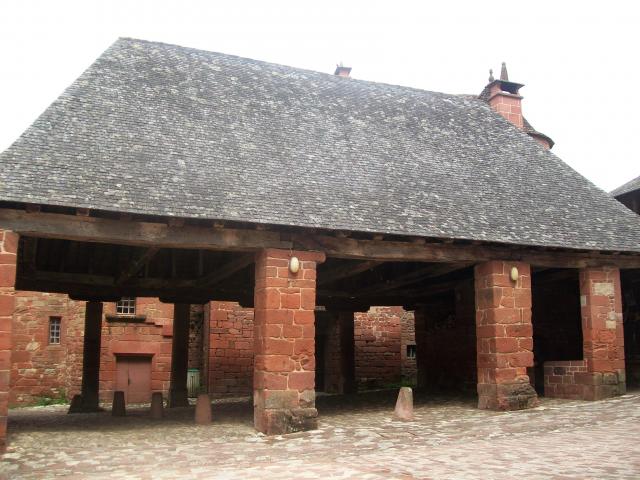 Halle De Collonges La Rouge
