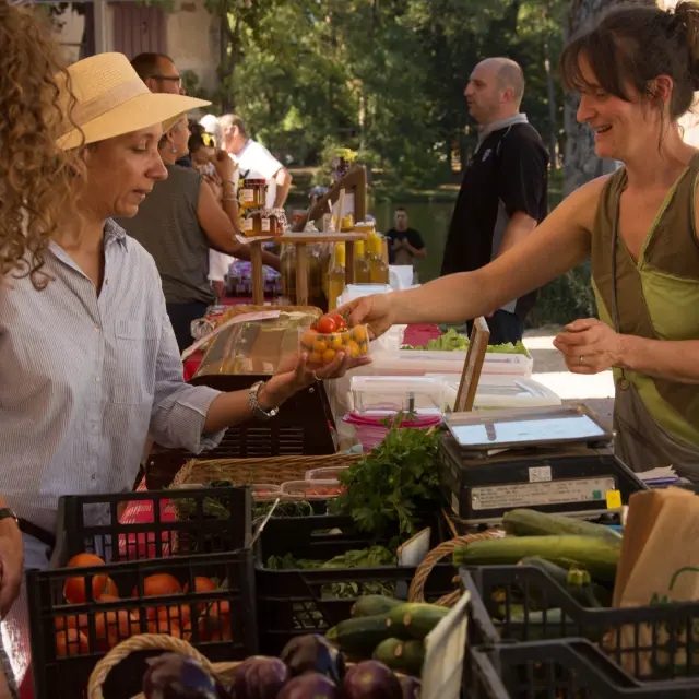 Marché de Pays de Beaulieu-sur-Dordogne