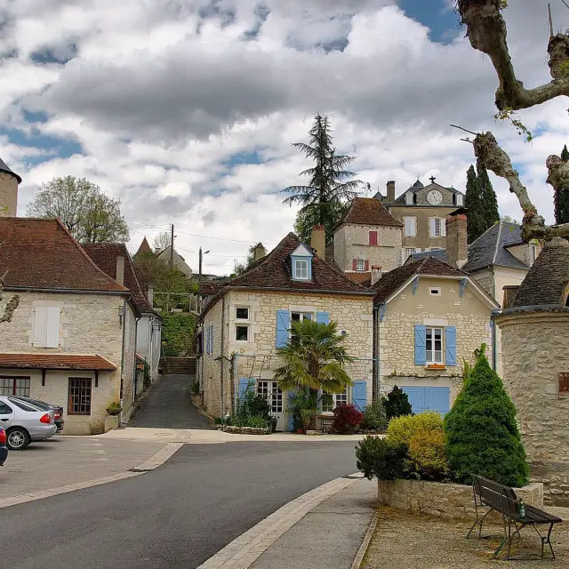 Saint Sozy ©les Calèches De Saint Sozy