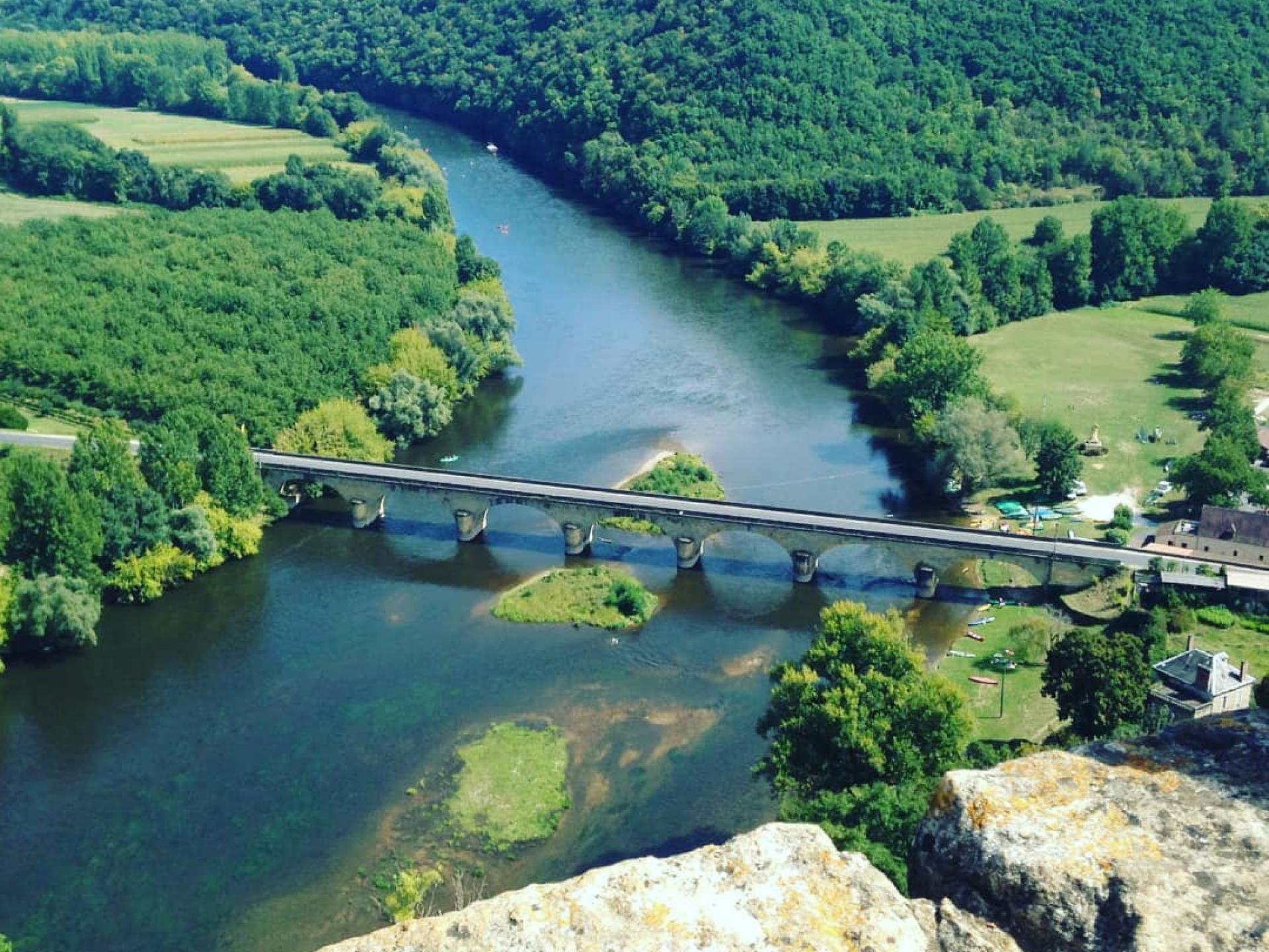 La Roque-Gageac : Visiter La Roque-Gageac en Vallée de la Dordogne.
