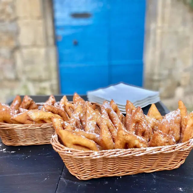 Afb8e317 05db 481c A744 62c8fb78f9c9