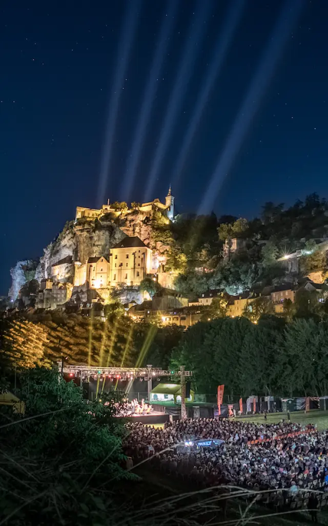 Concert Au Pied De La Cite Festival De Rocamadour Credits Louis Nespoulous