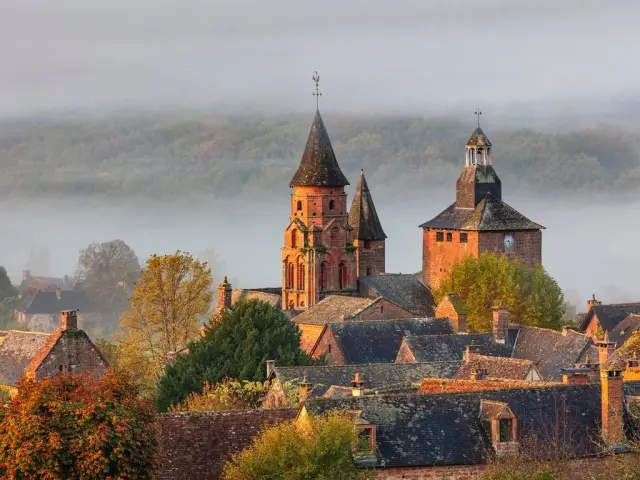 Instagram #collonges