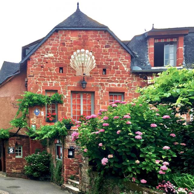 Instagram #collongeslarouge