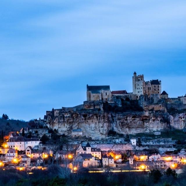 Instagram #chateaudebeynac