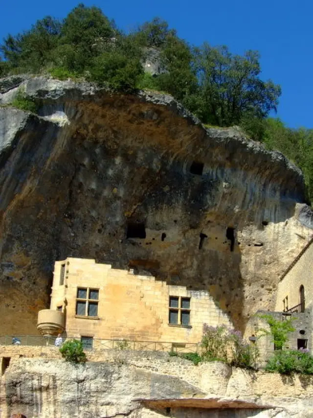 835 Srt Photo Photo Les Eyzies Vezere 6