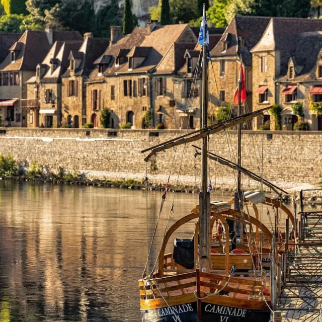 Instagram #marqueyssac