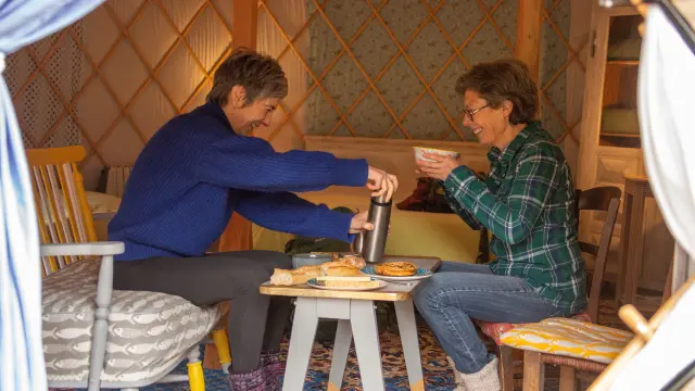 De Villages En Barrages@malika Turin 5541 Hd