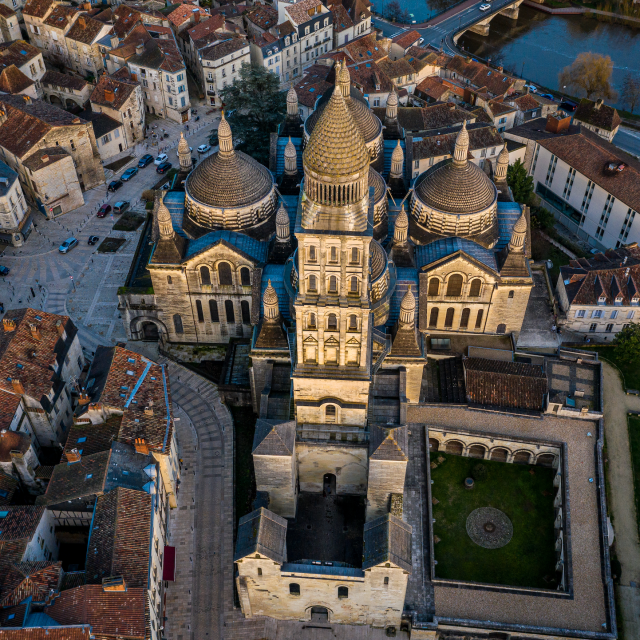 449 Cathedrale St Front A Perigueux Declicdecolle Expireson 2025 09 30 Copie