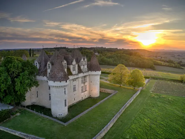 5624 Chateau De Monbazillac Dordogne Libre