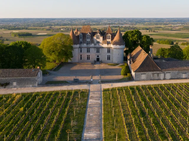 5625 Chateau De Monbazillac Dordogne Libre