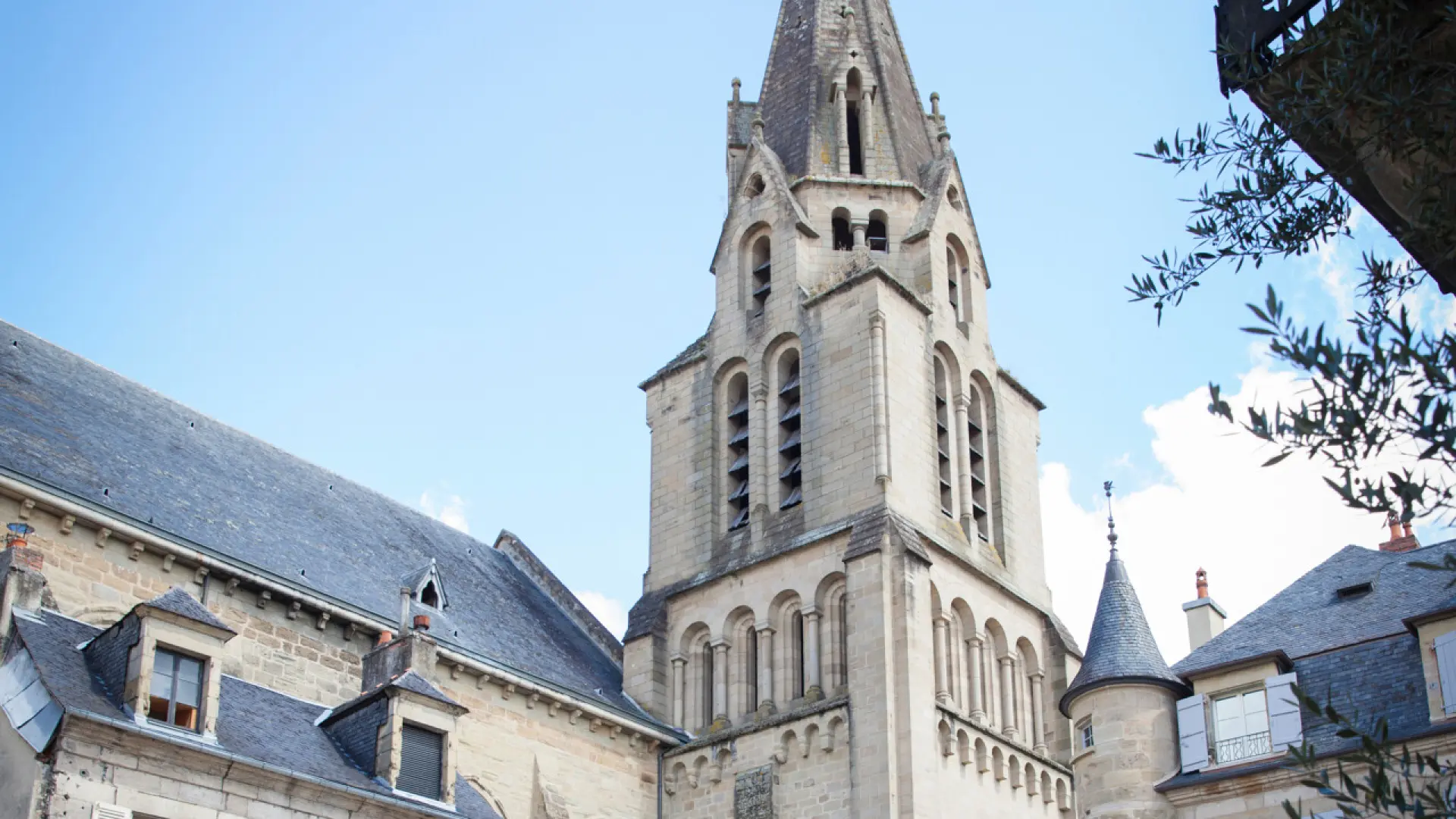 Collegiale Saint Martin Brive Brigitte Beaudesson 902 1920px