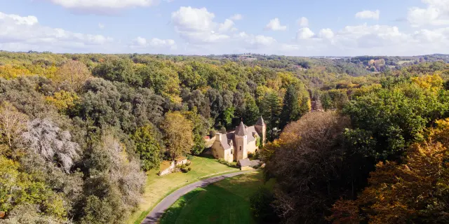 4393 Chateau De Lacypierre Les Conteurs