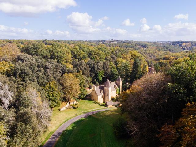 4393 Chateau De Lacypierre Les Conteurs