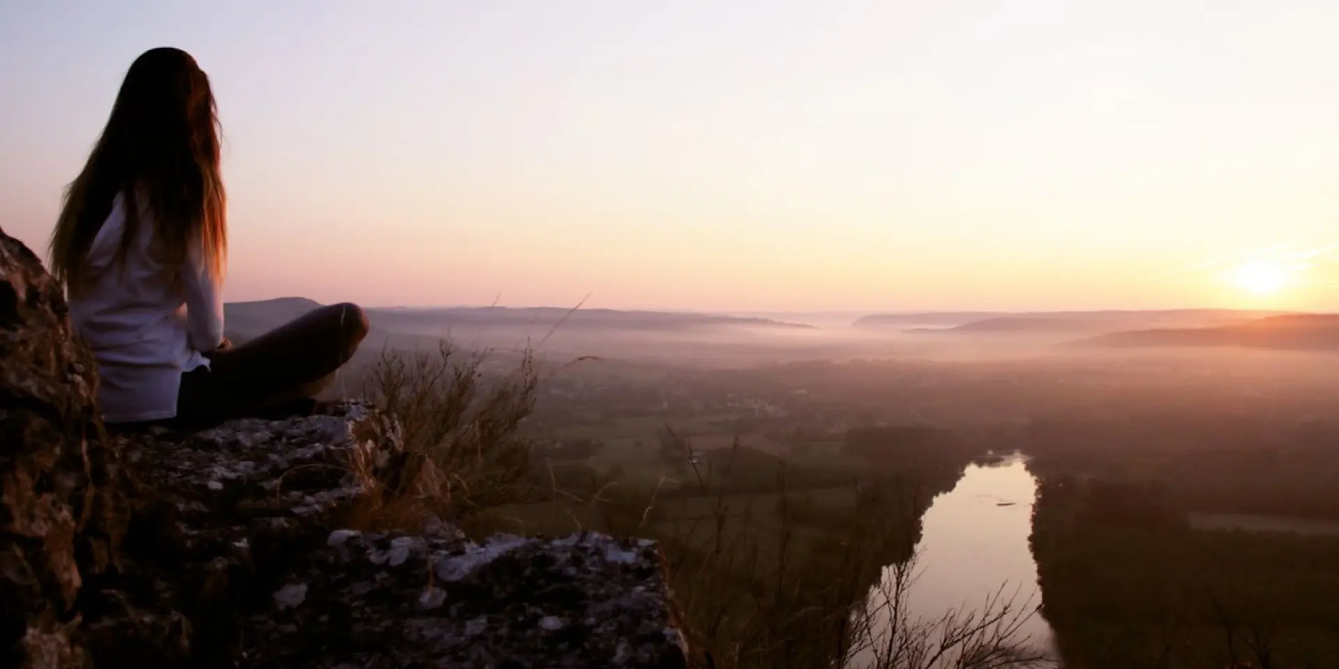 Perspectives Etonnantes Roc Des Monges