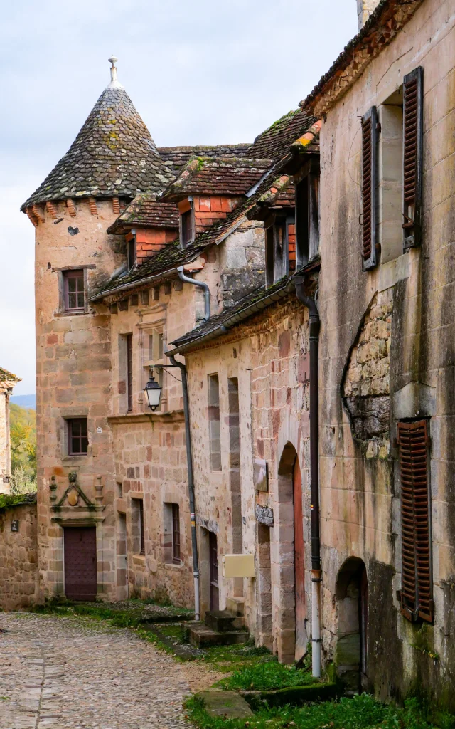 Ruelle-Curemonte-Melanie-Petit.jpg-1920px.jpg