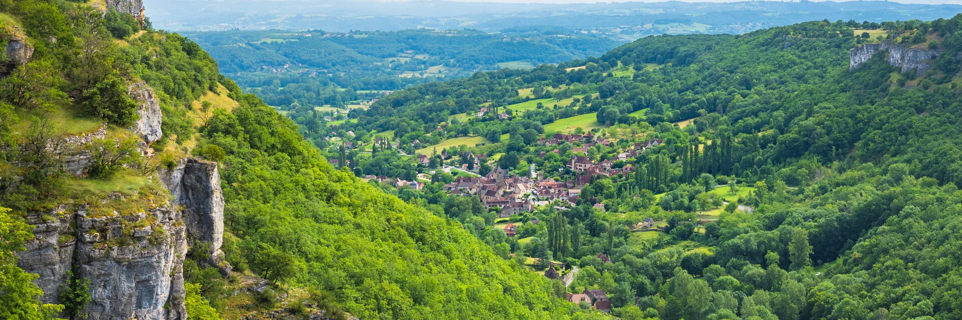 02395-OTVD-CC-BY-NCMaxime-Seimbille-Dronieguy.-Vallee-de-la-Dordogne.jpg-1920px.jpg