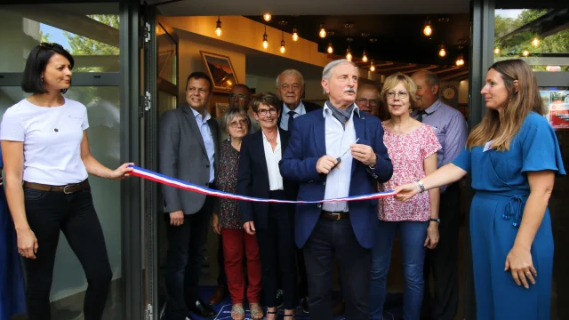 Inauguration Office Tourisme Collonges Petr Vallee Dordogne Correzienne 01