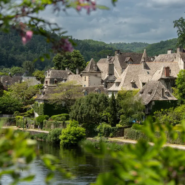 Maisons quai Argentat-sur-Dordogne