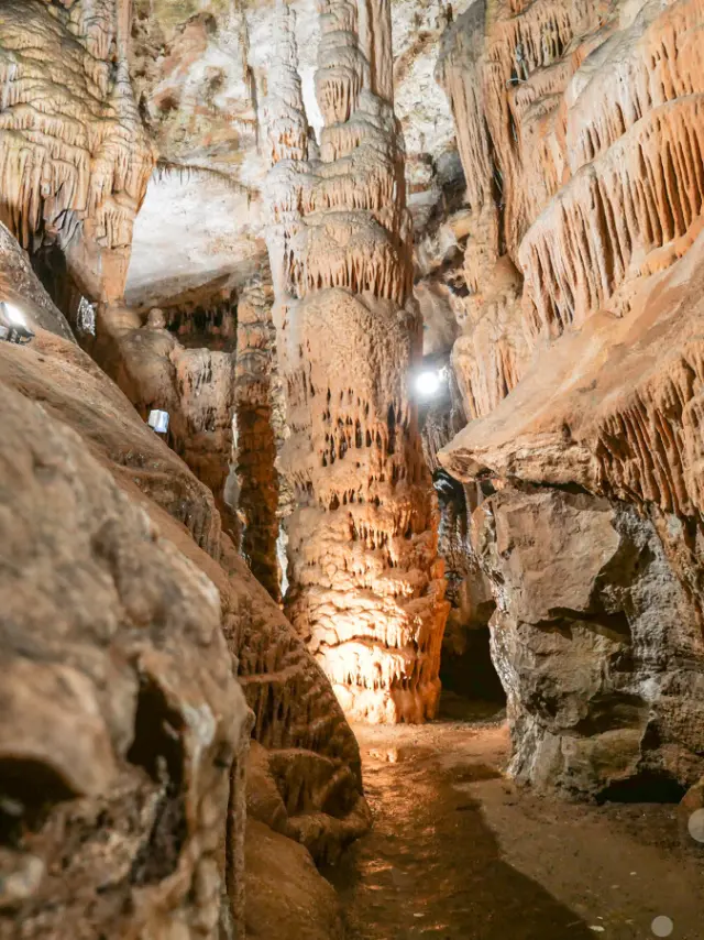 Grottes De Presque