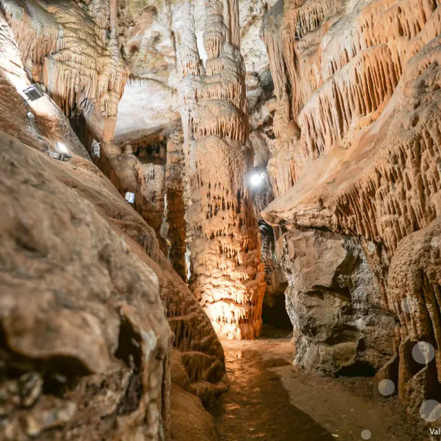 Grottes De Presque