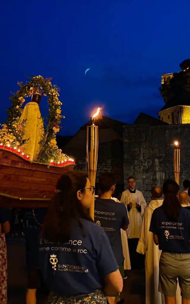 Procession Sanctuaire De Rocamadour