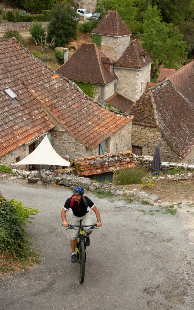Montvalent à vélo