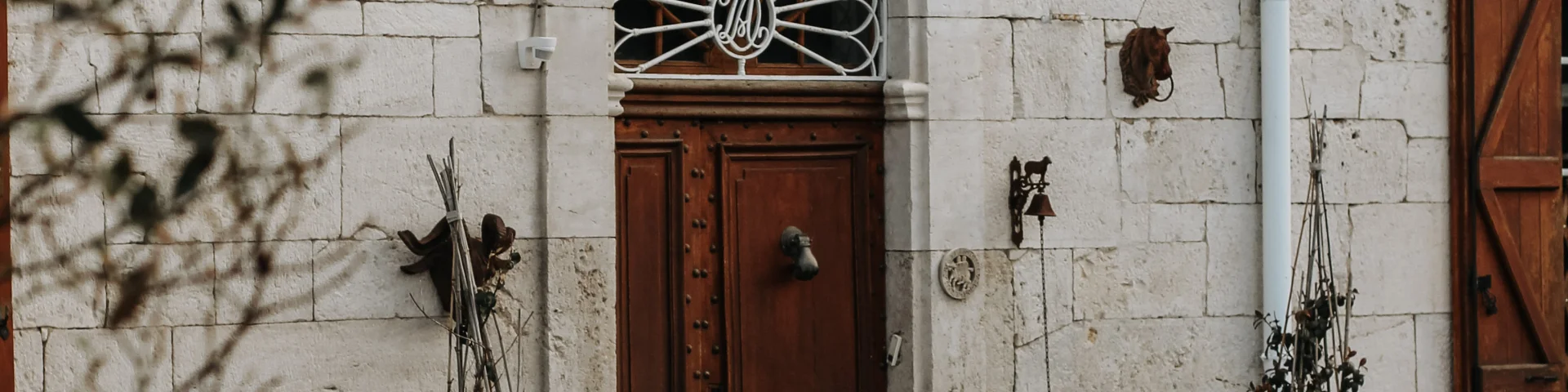 Porte d'entrée Clos du Chevalier