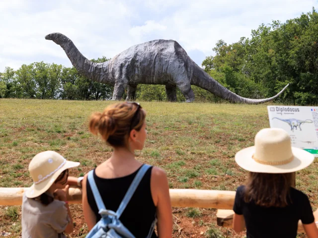 Prehisto Dino Parc 2 Nicolas Barbarin Atelier Castanea