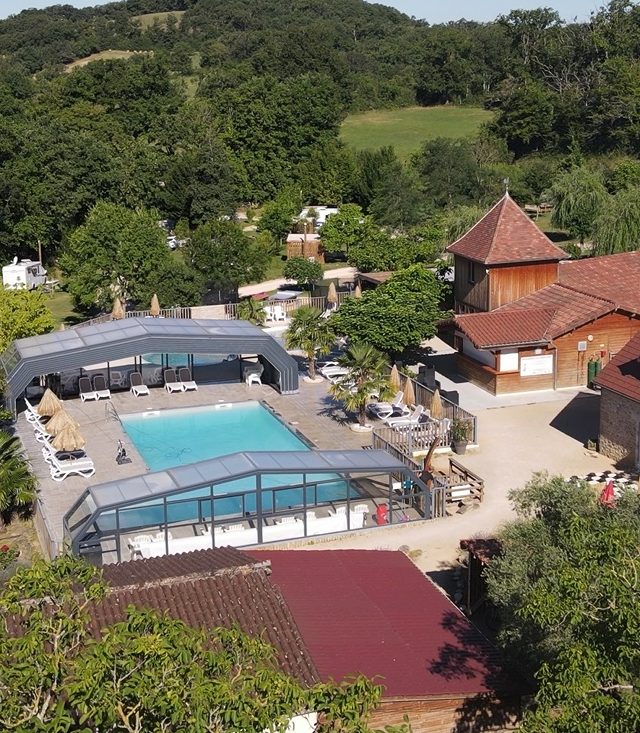 Camping Padimadour vue aérienne à Rocamadour