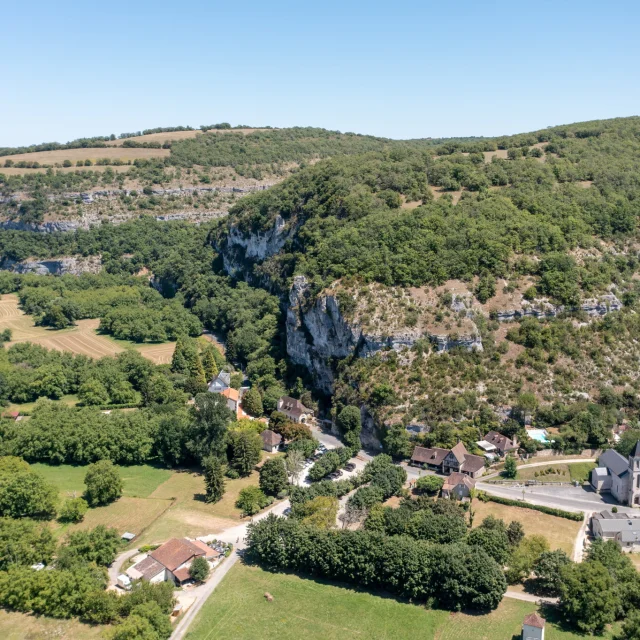 Vue drone du village de Lacave