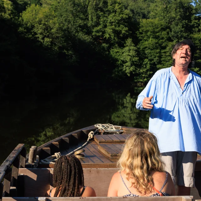 Guide sur la gabare d'Argentat-sur-Dordogne