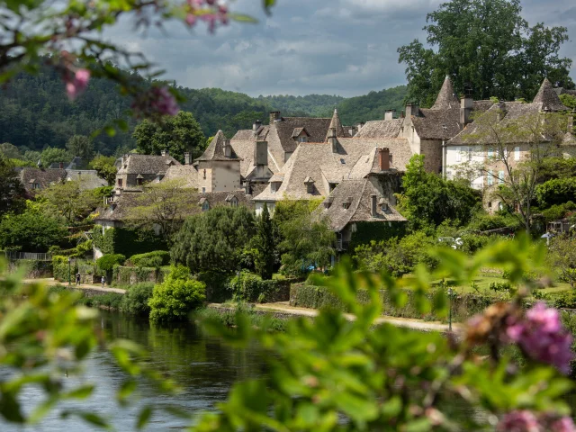 Maisons Quais Argentat Sur Dordogne