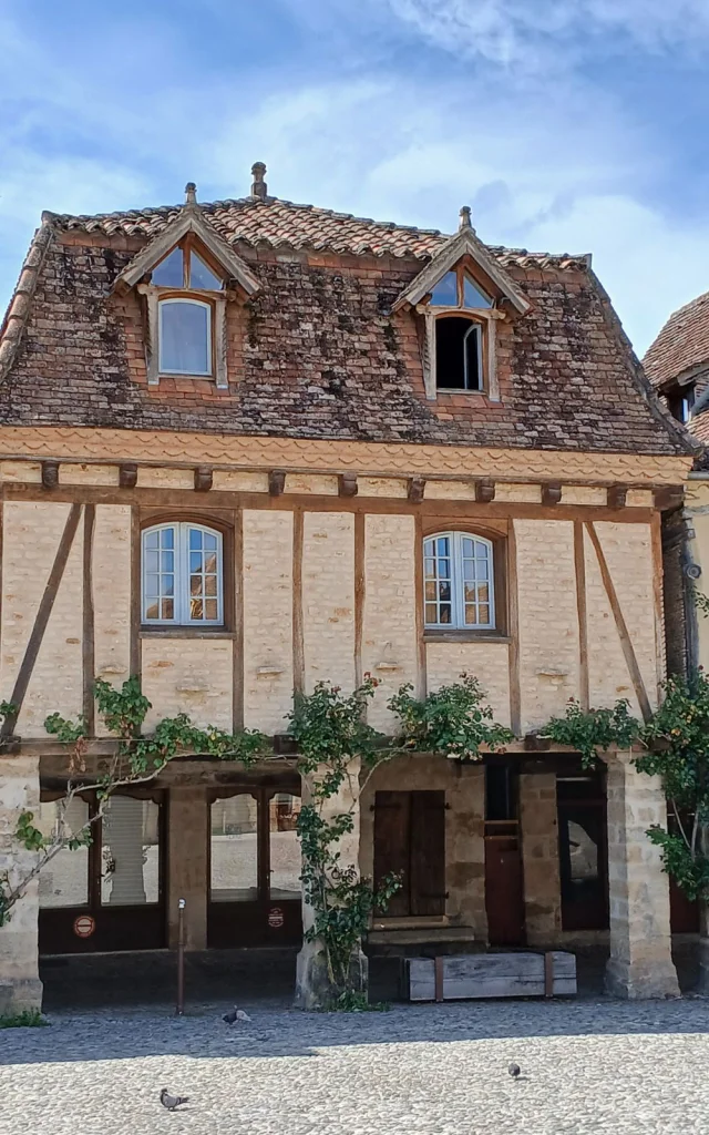 Architecture de la bastide de Bretenoux